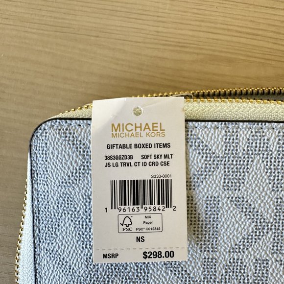 Michael Kors Ciara MD Messenger/ Large Wallet MK Signature Soft Sky 3 Piece Set - Picture 14 of 16